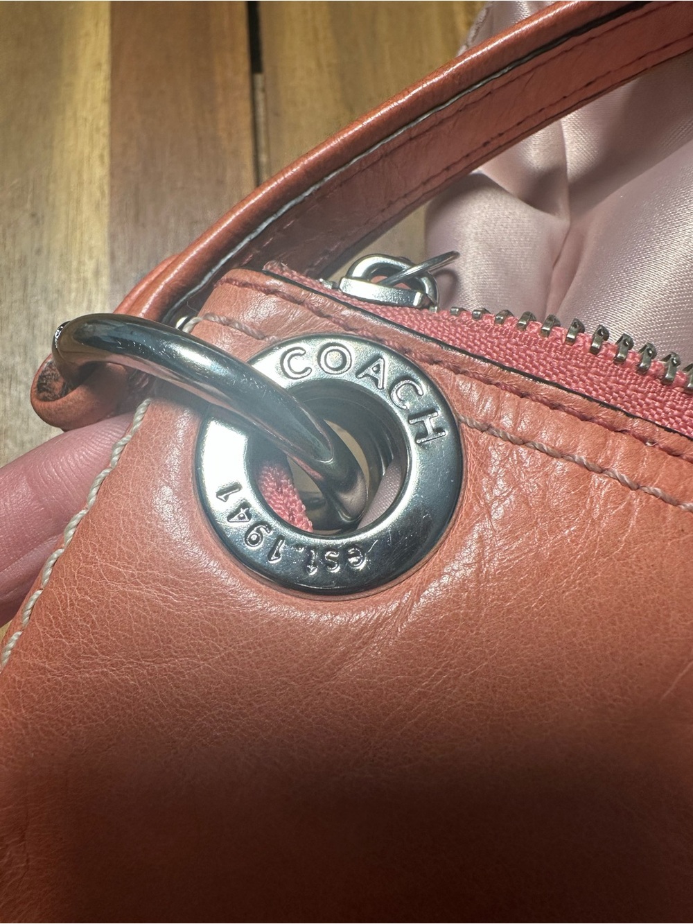 Coach Poppy Hippie Leather Hobo Bag with Matching Wallet in Salmon Pink - Picture 15 of 16